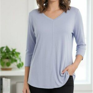 🧨 FDJ - French Dressing Jeans Light Blue Loose Fit Jersey V-Neck Tee Athleisure